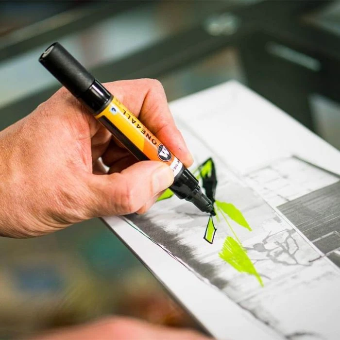 MOLOTOW ACRYLIC MARKER ONE4ALL TWIN 1,5/4MM MOLOTOW ACRYLIC MARKER ONE4ALL TWIN 1,5/4MM -Modèles Figurines Boutique marqueur deux tete acrylique molotow one4all precision